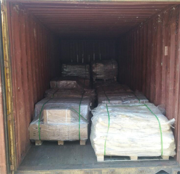 goods in container2
